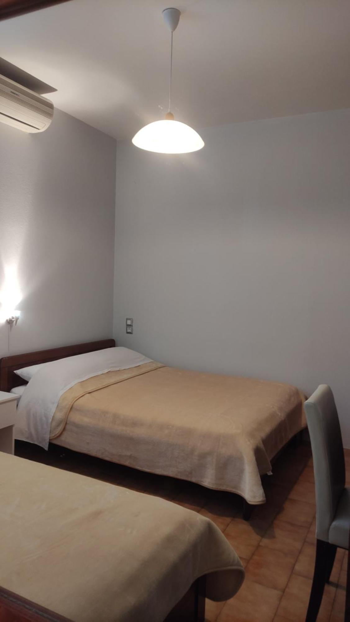 Eleni'S Rooms Ioannina Buitenkant foto